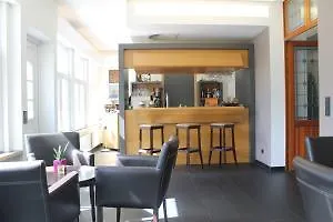 安克劳史特酒店 酒店 蒙多夫莱班