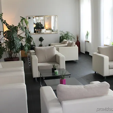 فندق Hotel-residence Am Klouschter 4*