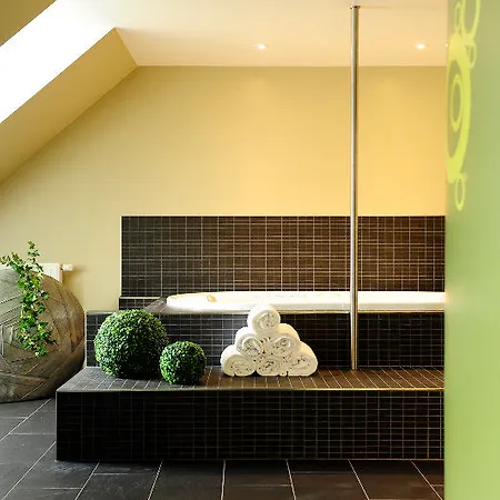 Hotel-residence Am Klouschter فندق