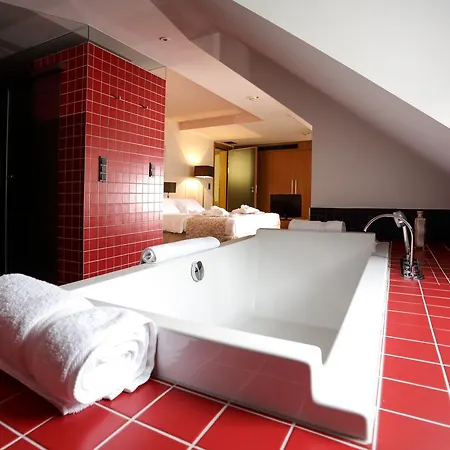 Hotel-residence Am Klouschter فندق